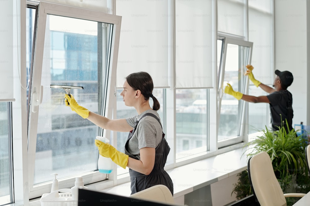 glass cleaning services in bangalore
